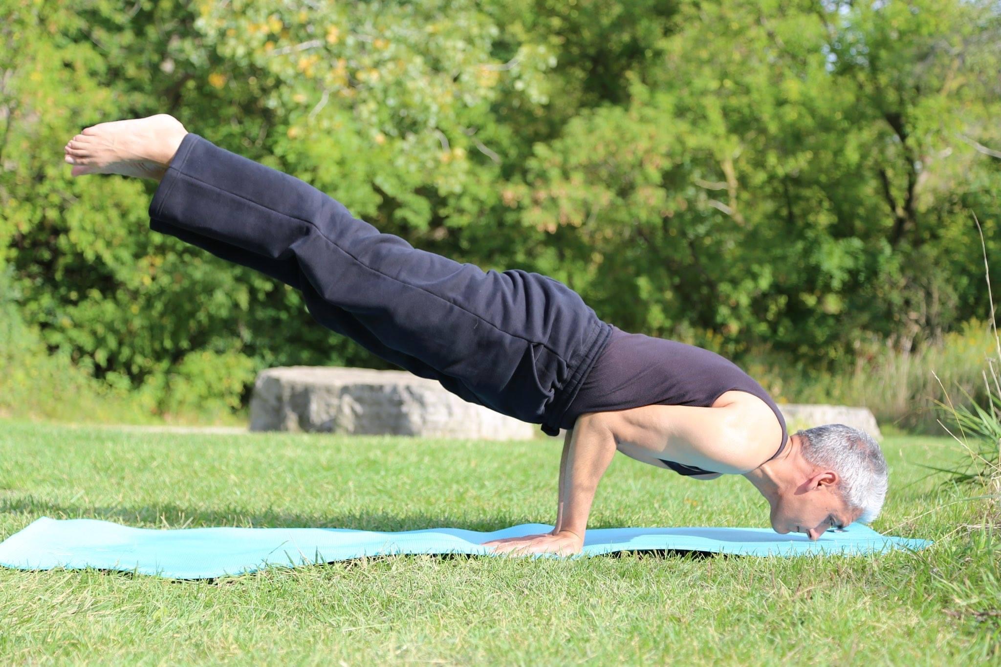 Mayurasana