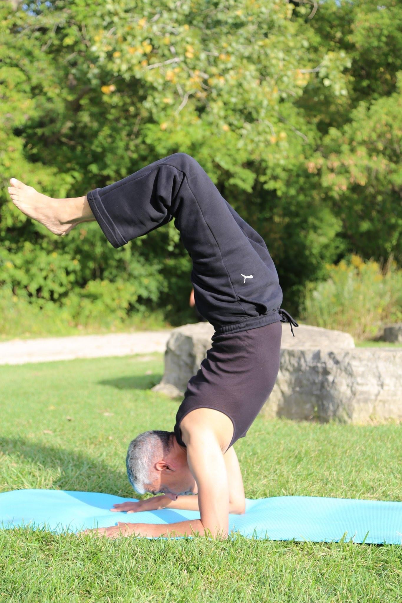 Sirsasana